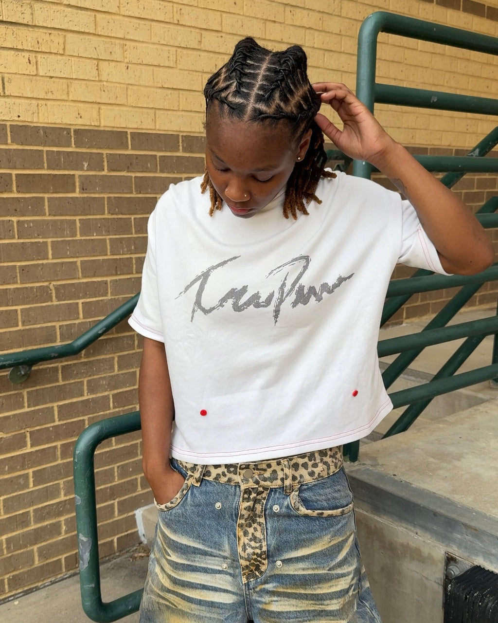 Versatili Tee